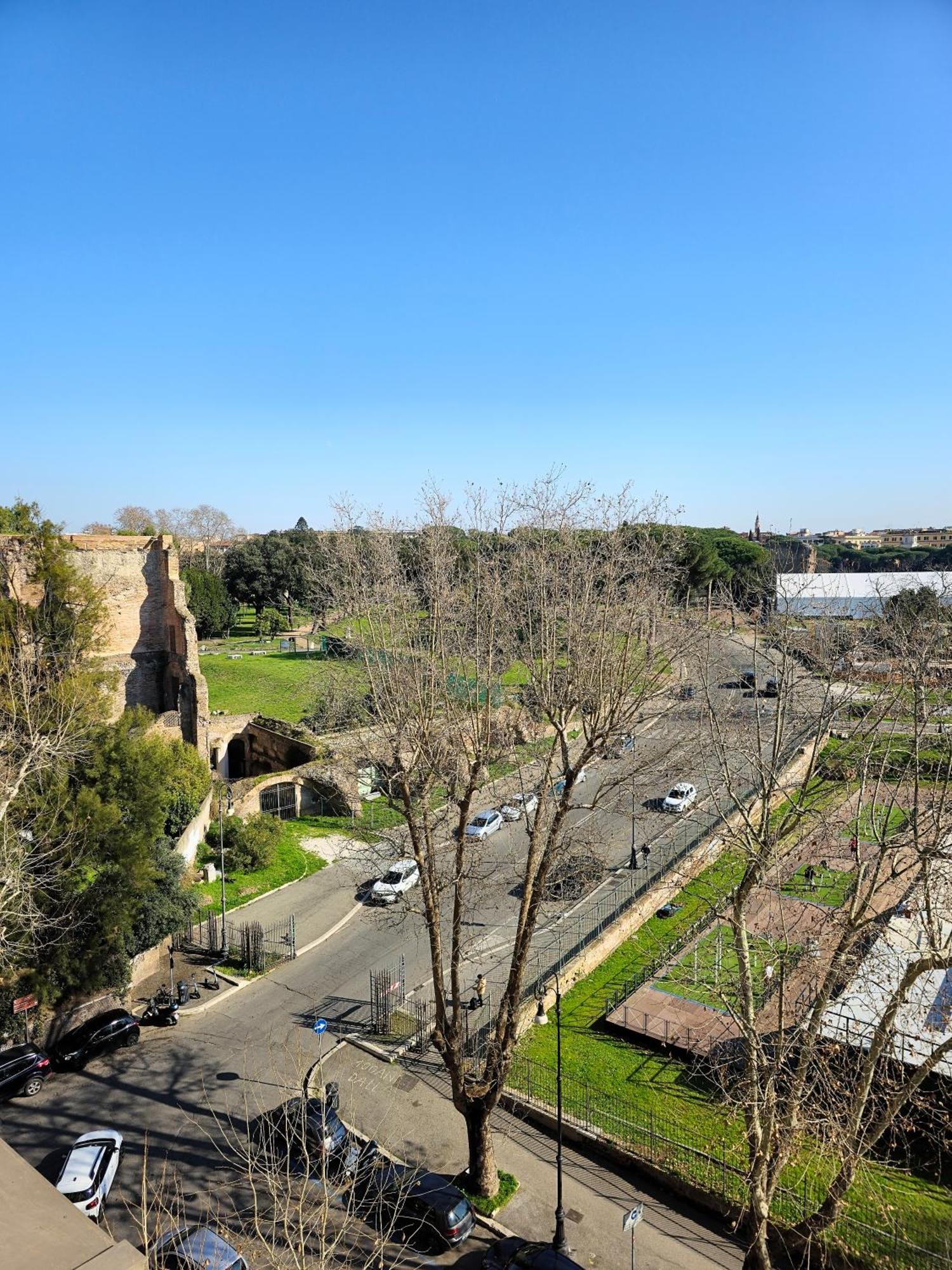 Colosseum Panorama Penthouse With Terrace By Hostand Appartement Rome